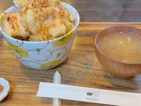 丁寧さ際立つ、知る人ぞ知るごほうび天丼。
